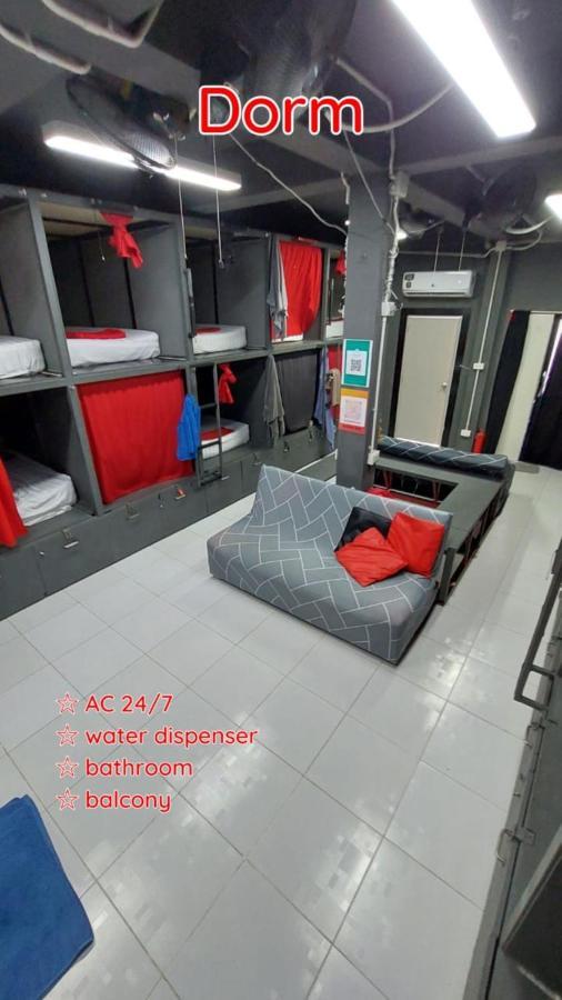 Hostel Dormsin Social Phi Phi Don