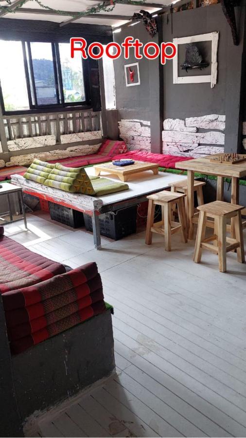 Hostel Dormsin Social *